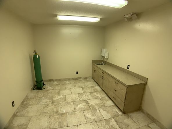 Hyde Park Medical Building & Land: 502 S Magnolia Ave, Tampa, FL 33606